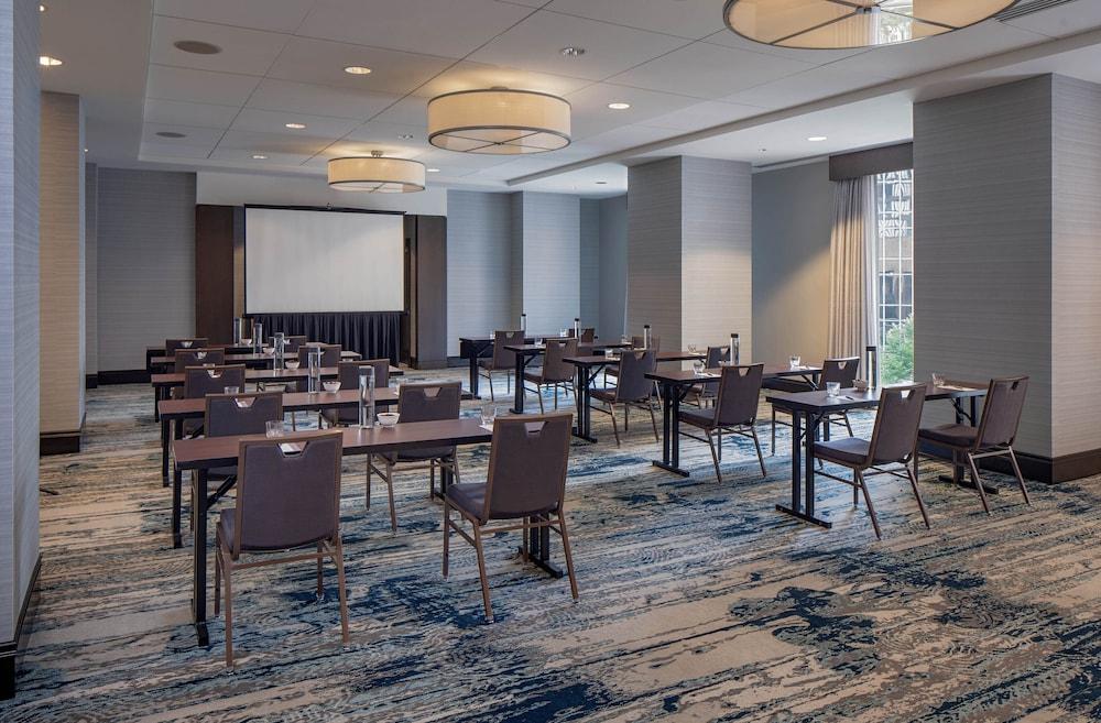 Hyatt Regency Indianapolis At State Capitol Hotel Екстериор снимка