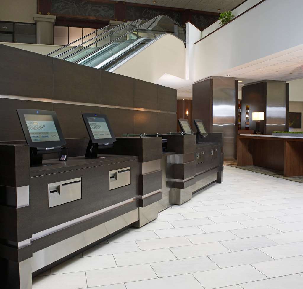 Hyatt Regency Indianapolis At State Capitol Hotel Интериор снимка