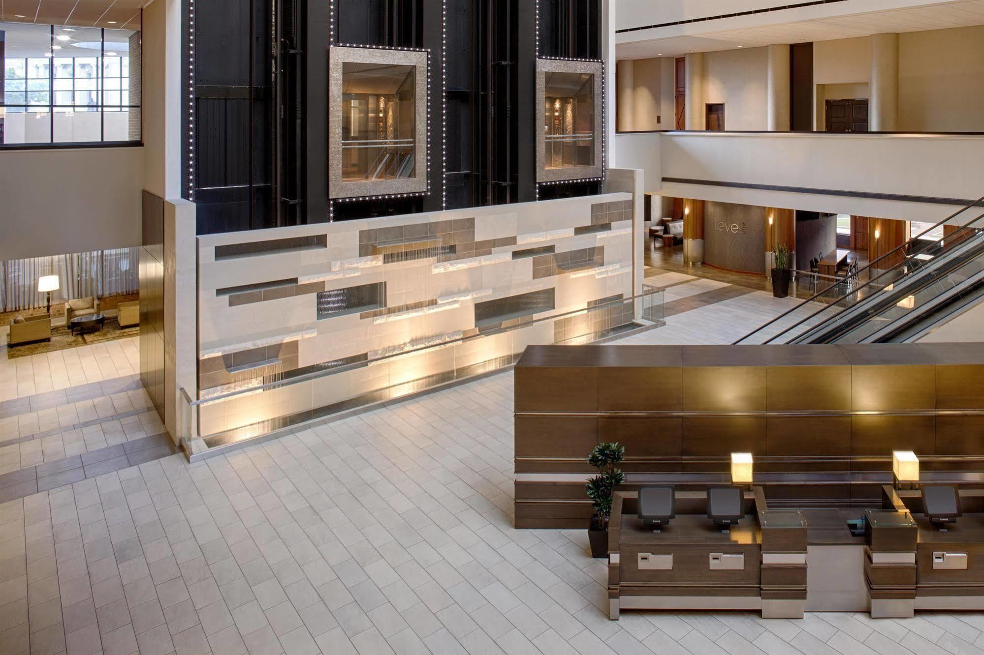 Hyatt Regency Indianapolis At State Capitol Hotel Екстериор снимка